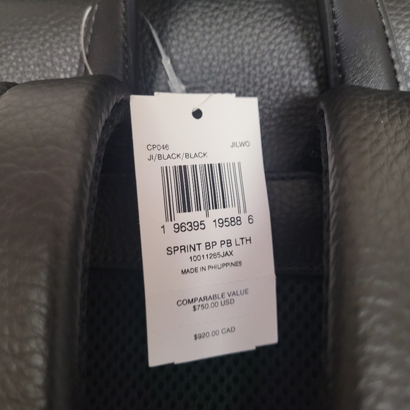 Backpack - Picture 6 of 6